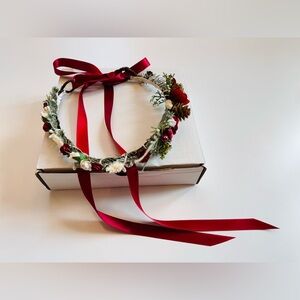 NIB Girls handmade holiday headband with red ribbon.
